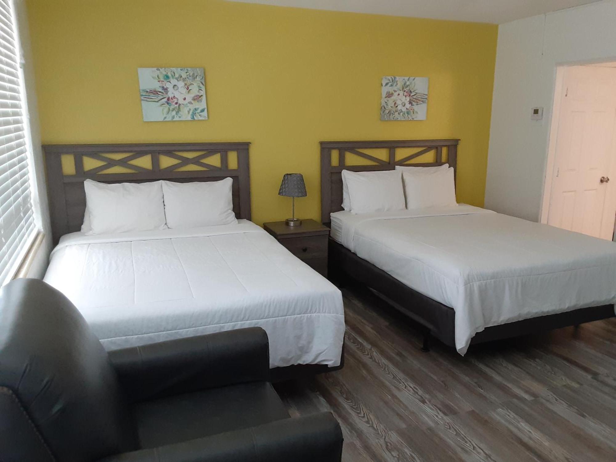 Sandalwood Beach Resort North Redington Beach Экстерьер фото