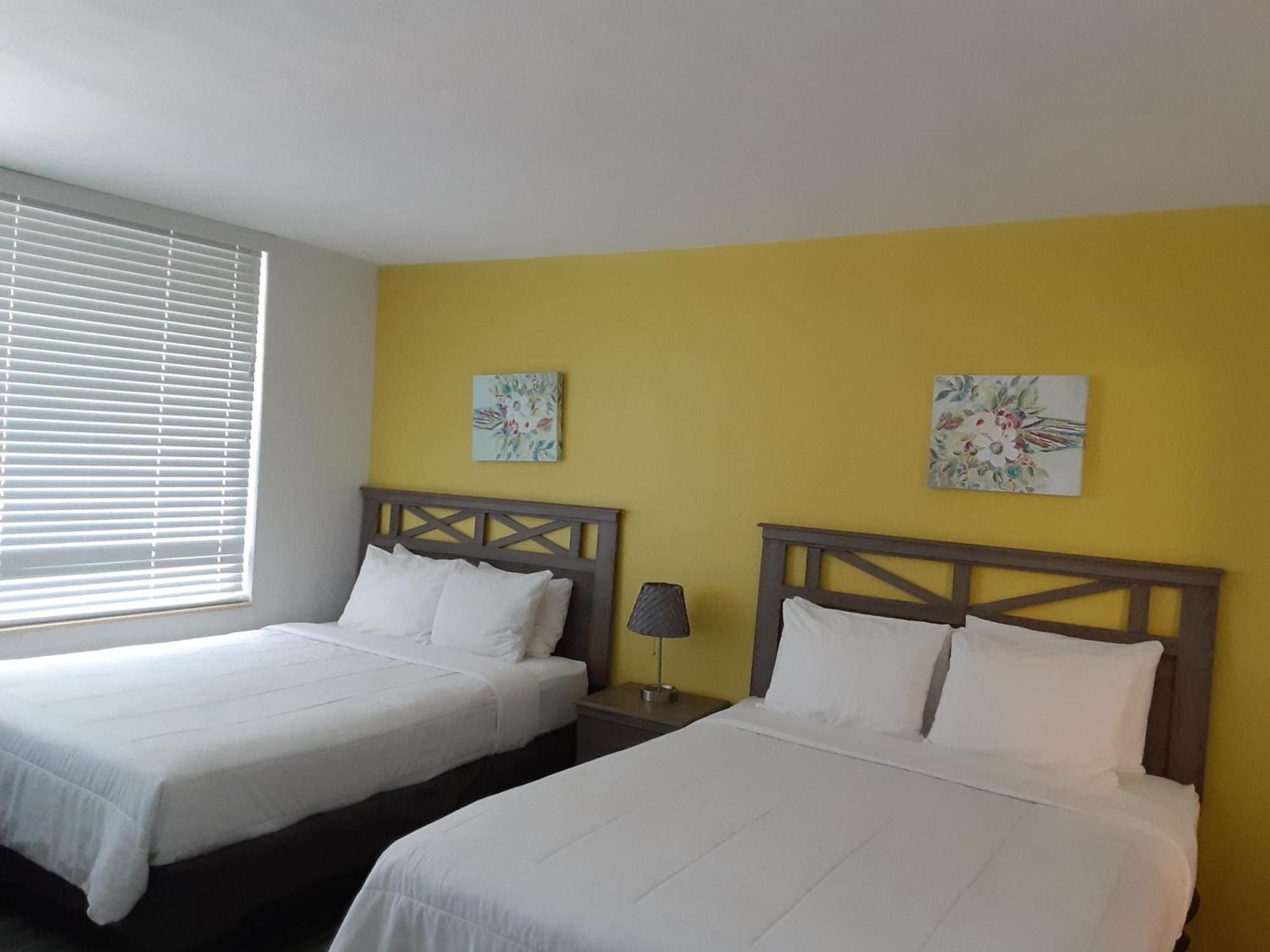 Sandalwood Beach Resort North Redington Beach Экстерьер фото