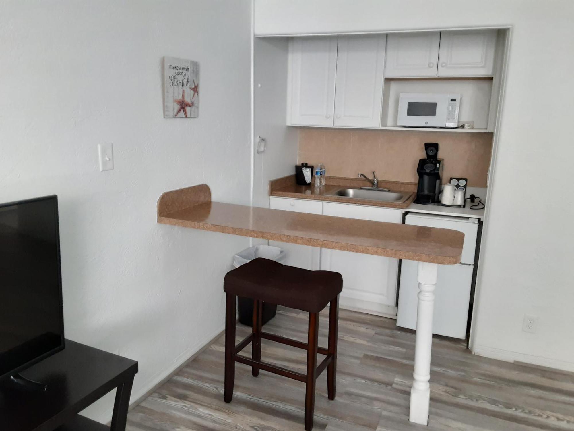 Sandalwood Beach Resort North Redington Beach Экстерьер фото