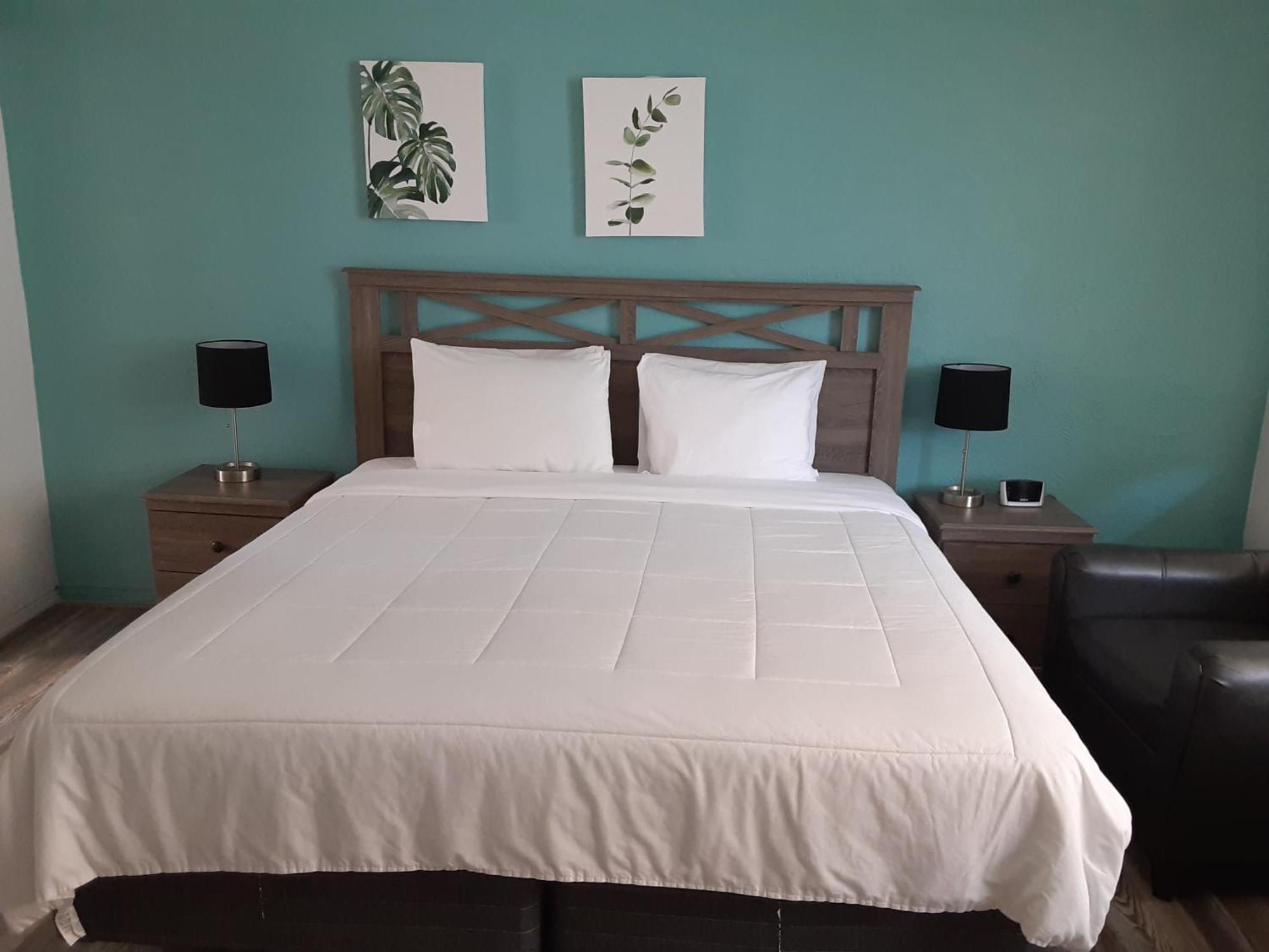 Sandalwood Beach Resort North Redington Beach Экстерьер фото