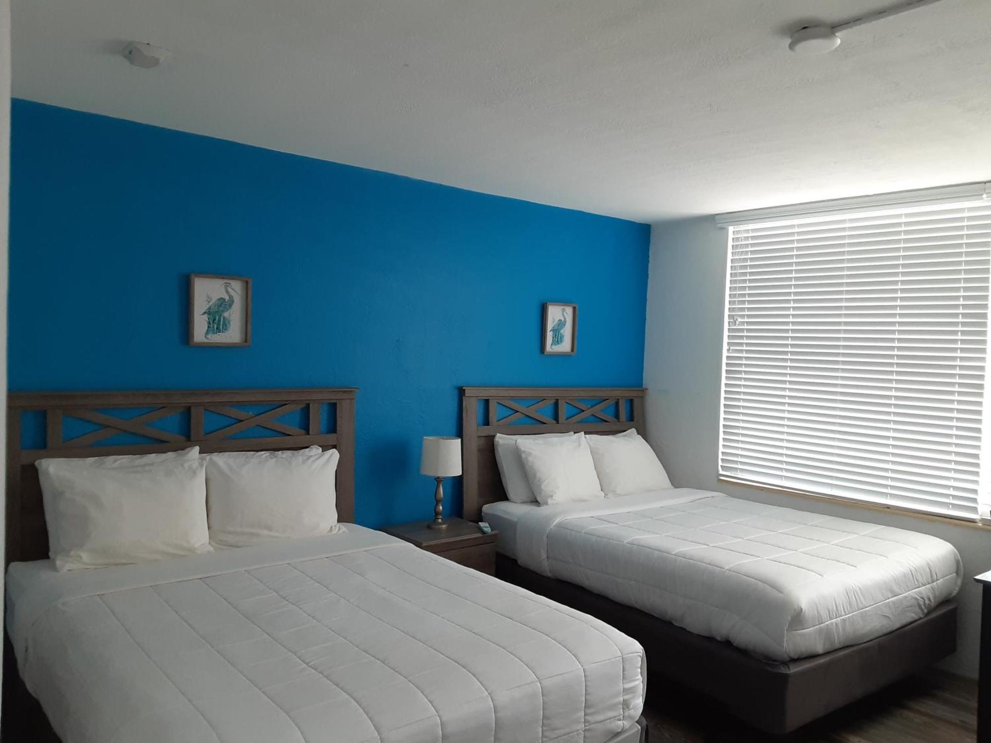 Sandalwood Beach Resort North Redington Beach Экстерьер фото